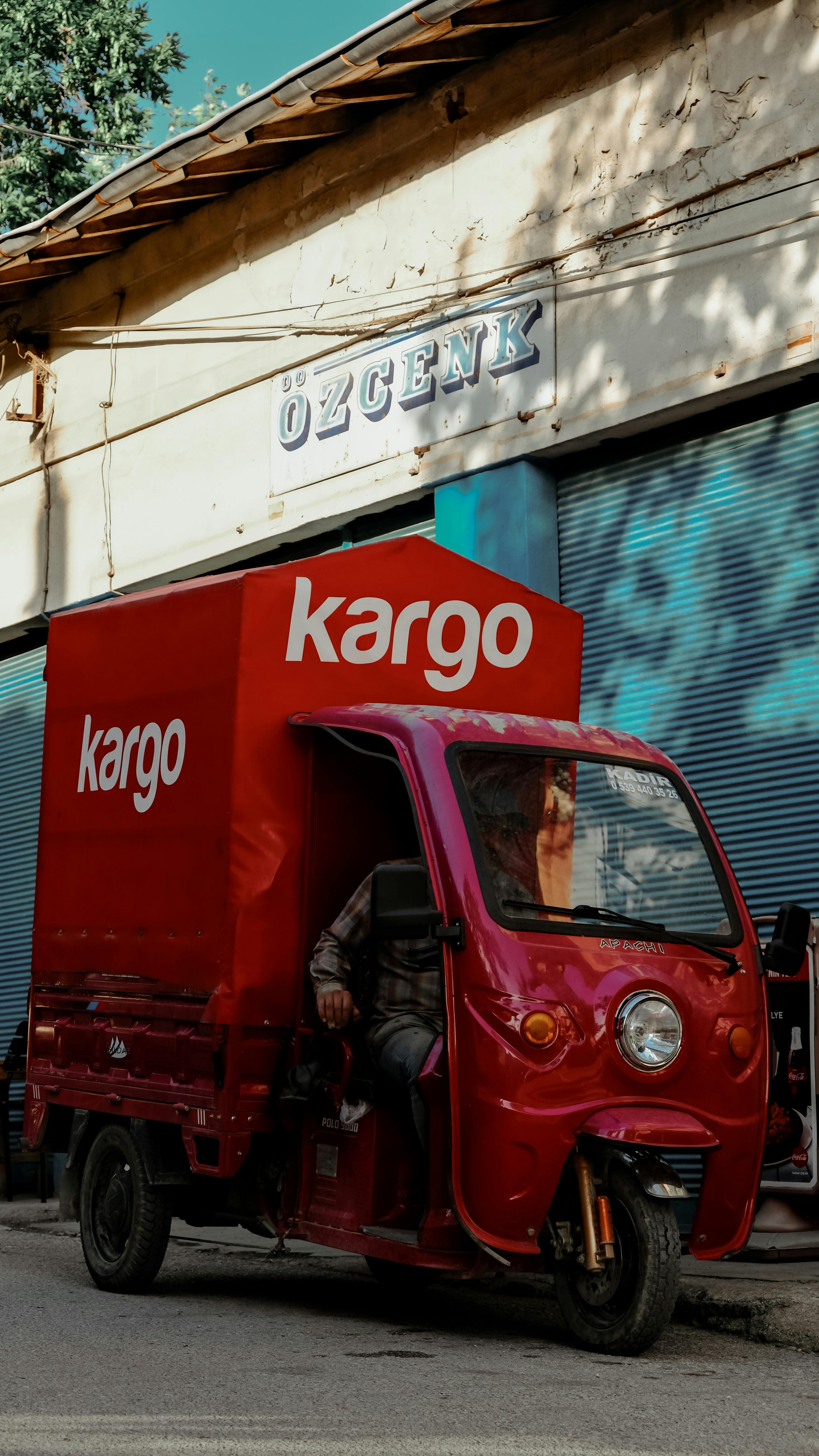 Cargo logistics facility